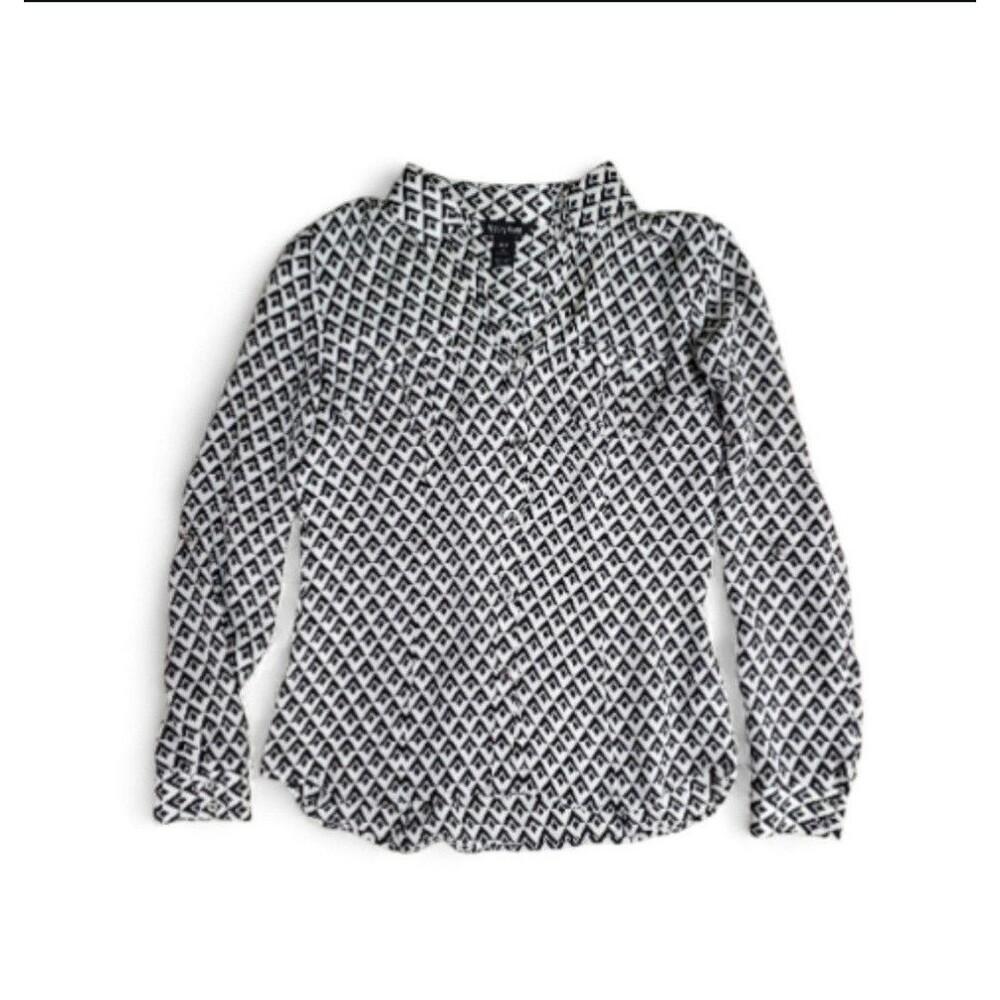 White House Black Market Classic Geometric Black & White Silk Top Button Sz 4